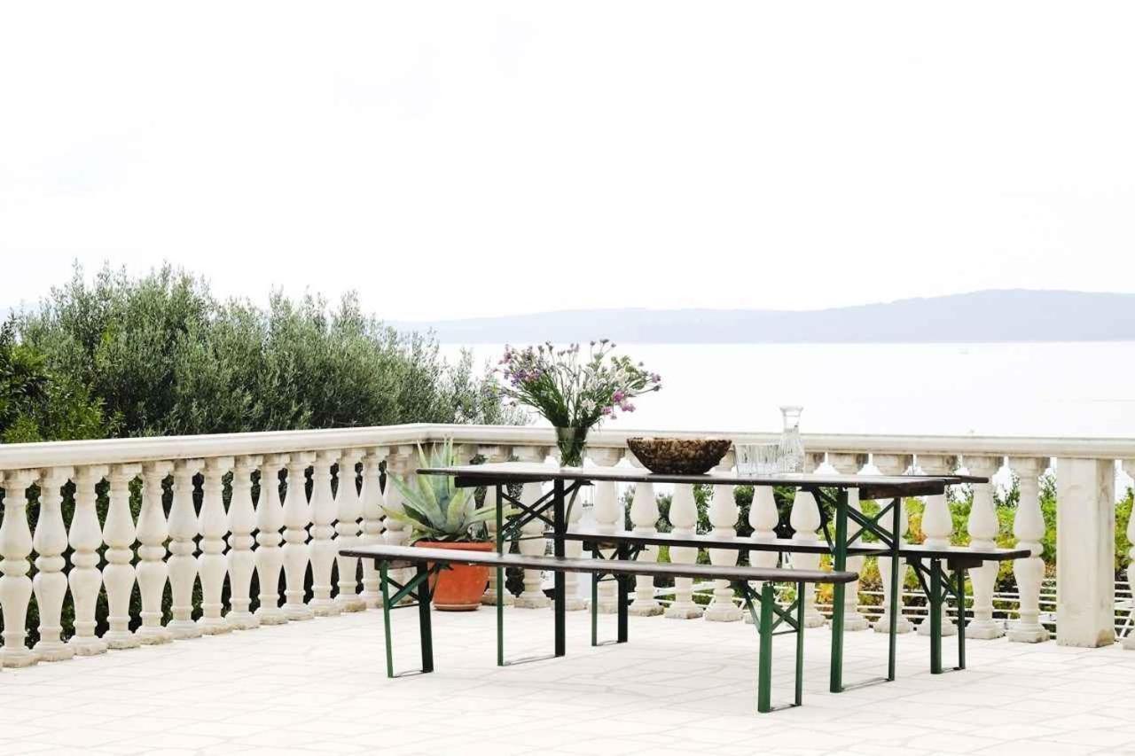 Apartments Paulina Трогир Екстериор снимка