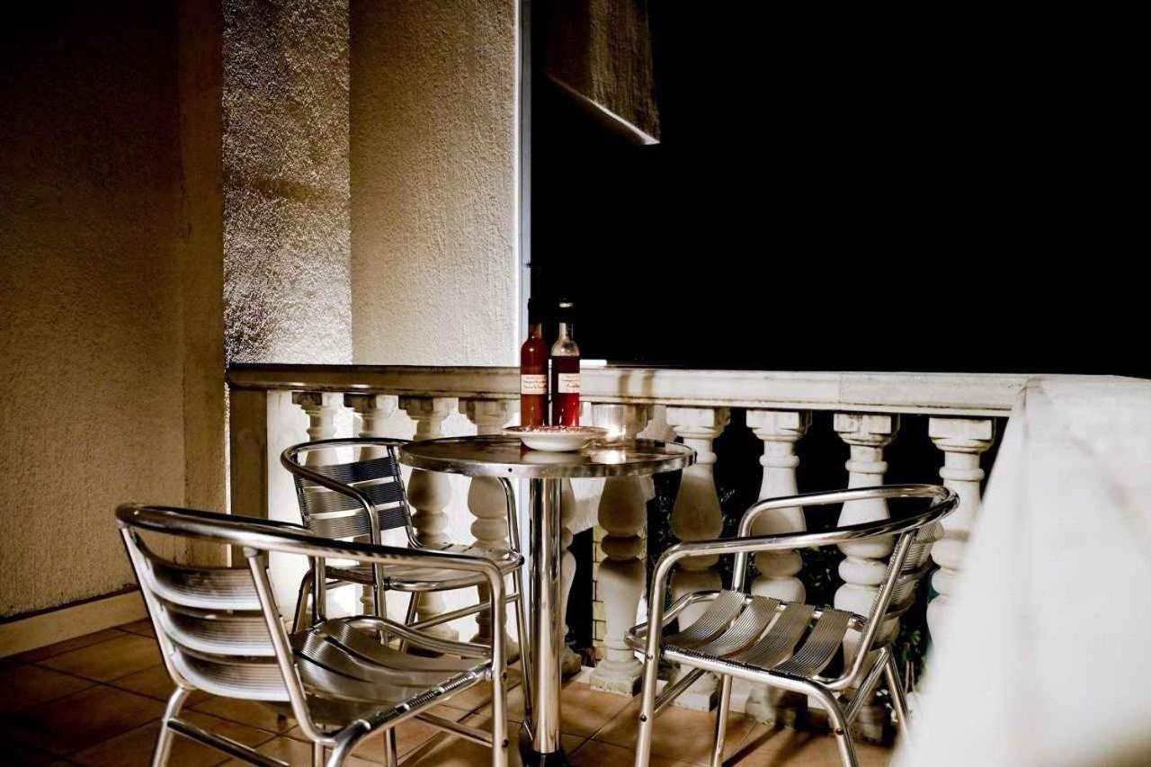 Apartments Paulina Трогир Екстериор снимка