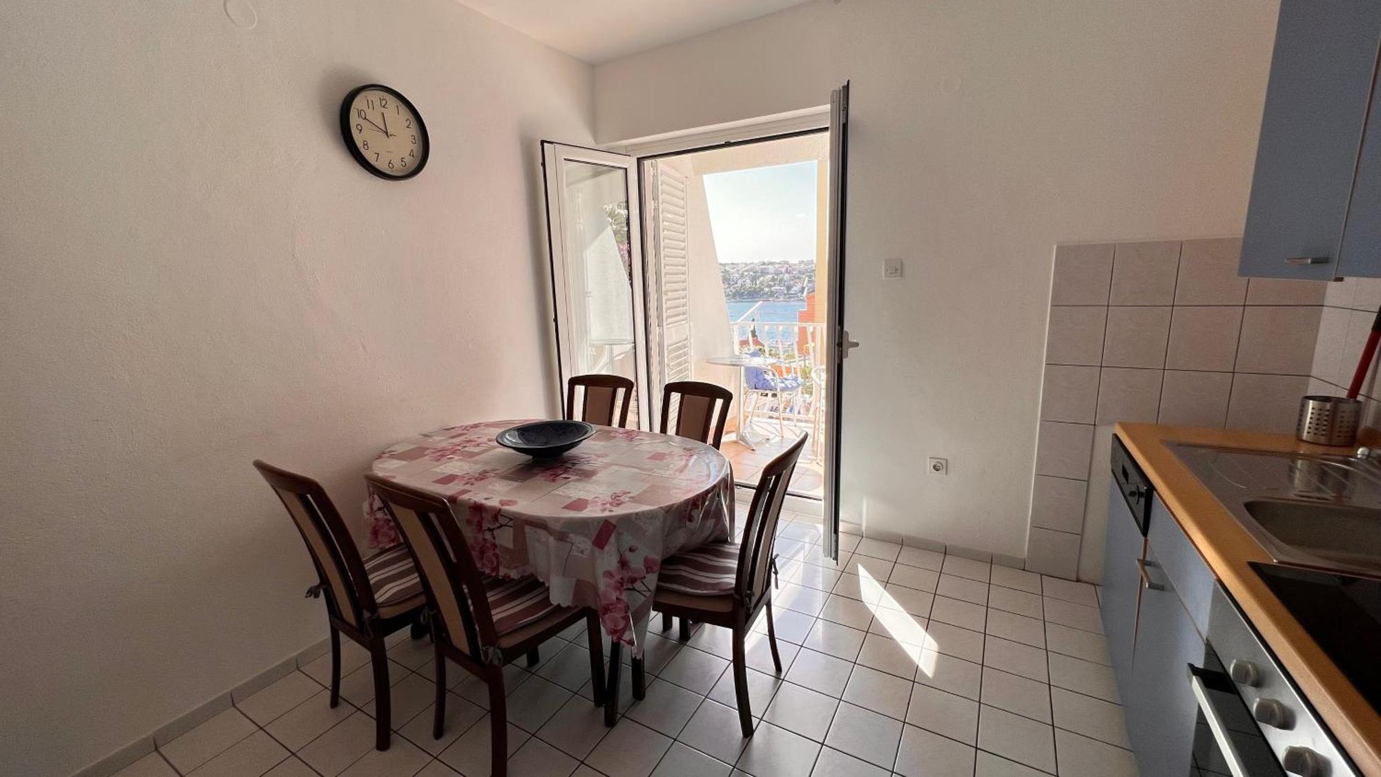 Apartments Paulina Трогир Екстериор снимка