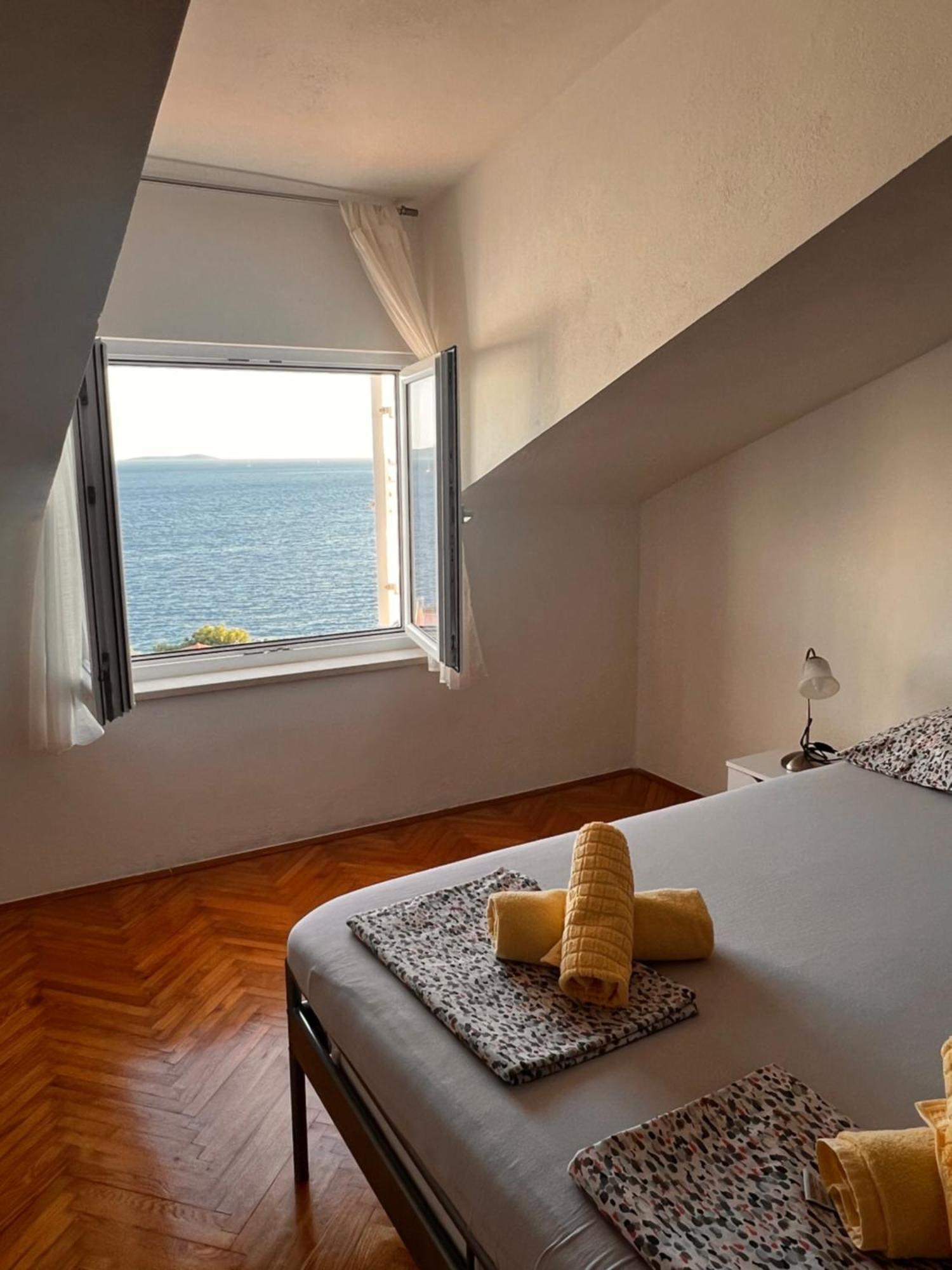 Apartments Paulina Трогир Екстериор снимка