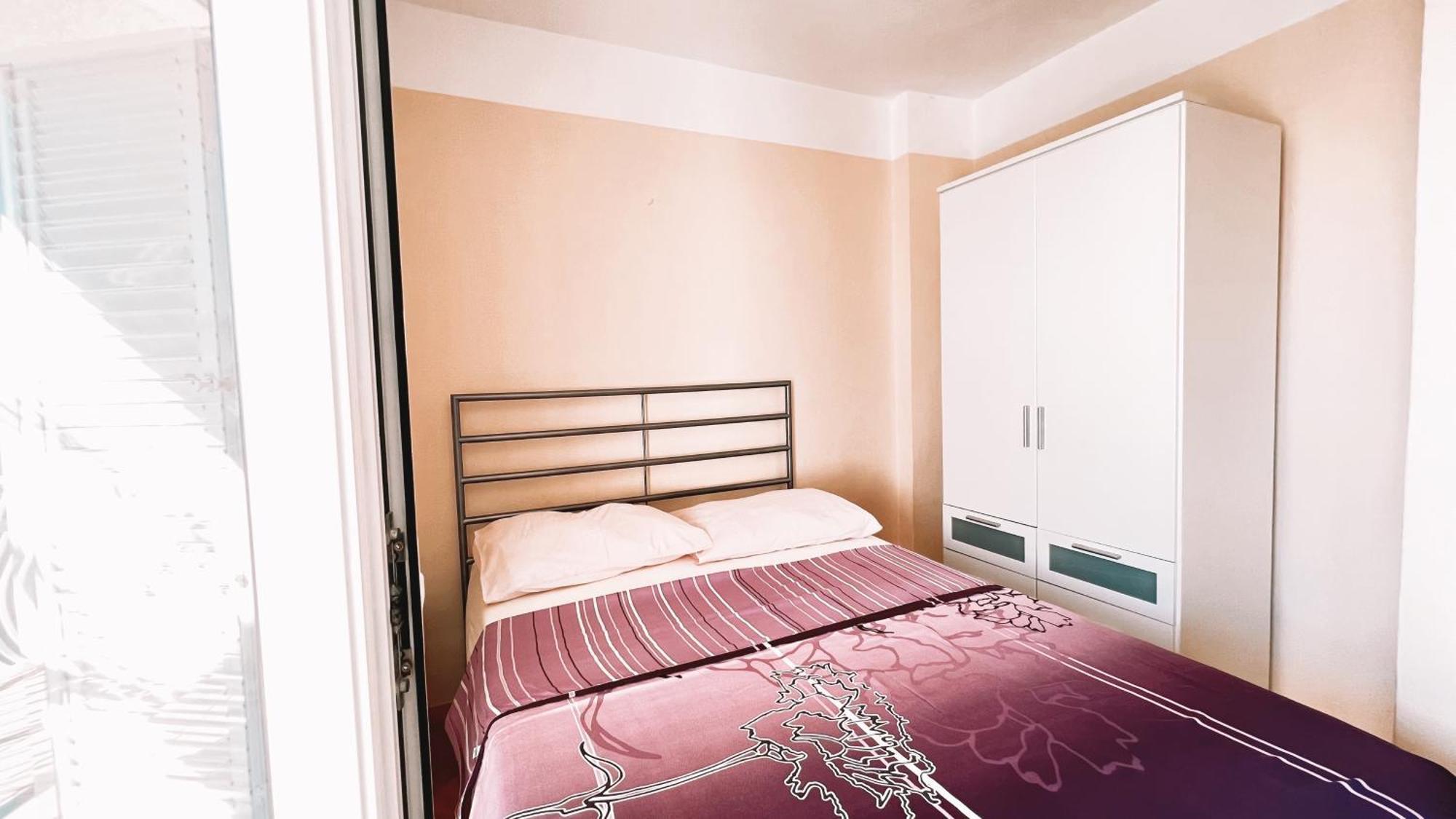 Apartments Paulina Трогир Екстериор снимка
